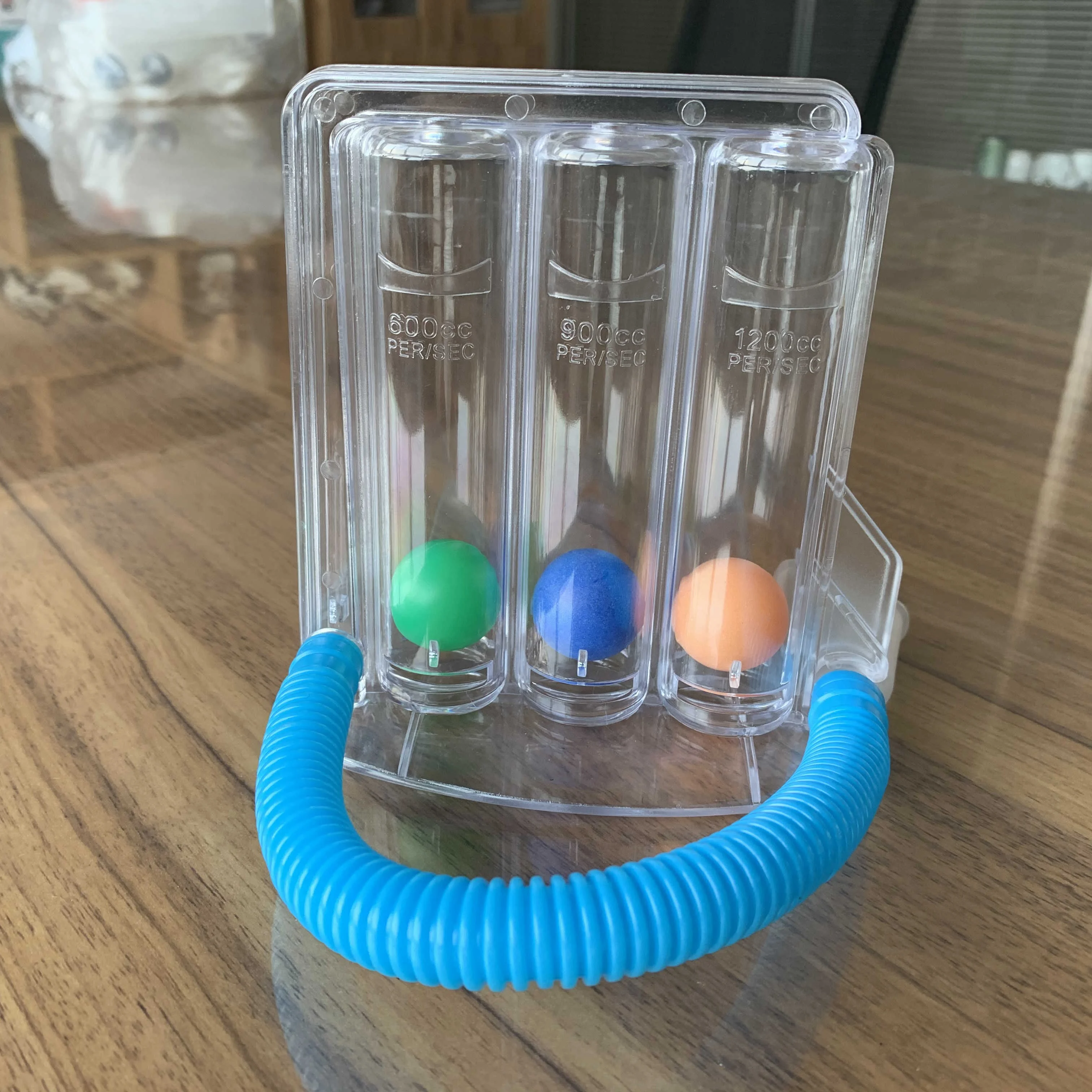 
INCENTIVE SPIROMETER TRI-BALL Deep Breathing Lung Exerciser 