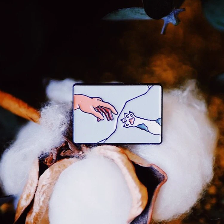 Wholesale Custom Cheap Metal Cute Anime People and Pets Cat Pad Soft Enamel Company of Love Pin Lapel Badge