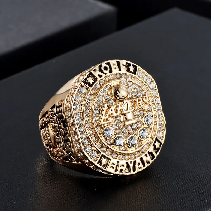  2016 lakers Коби Брайант кольцо на пенсию для чемпионата