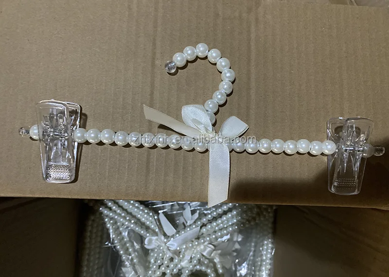 Pearl hanger (4).png