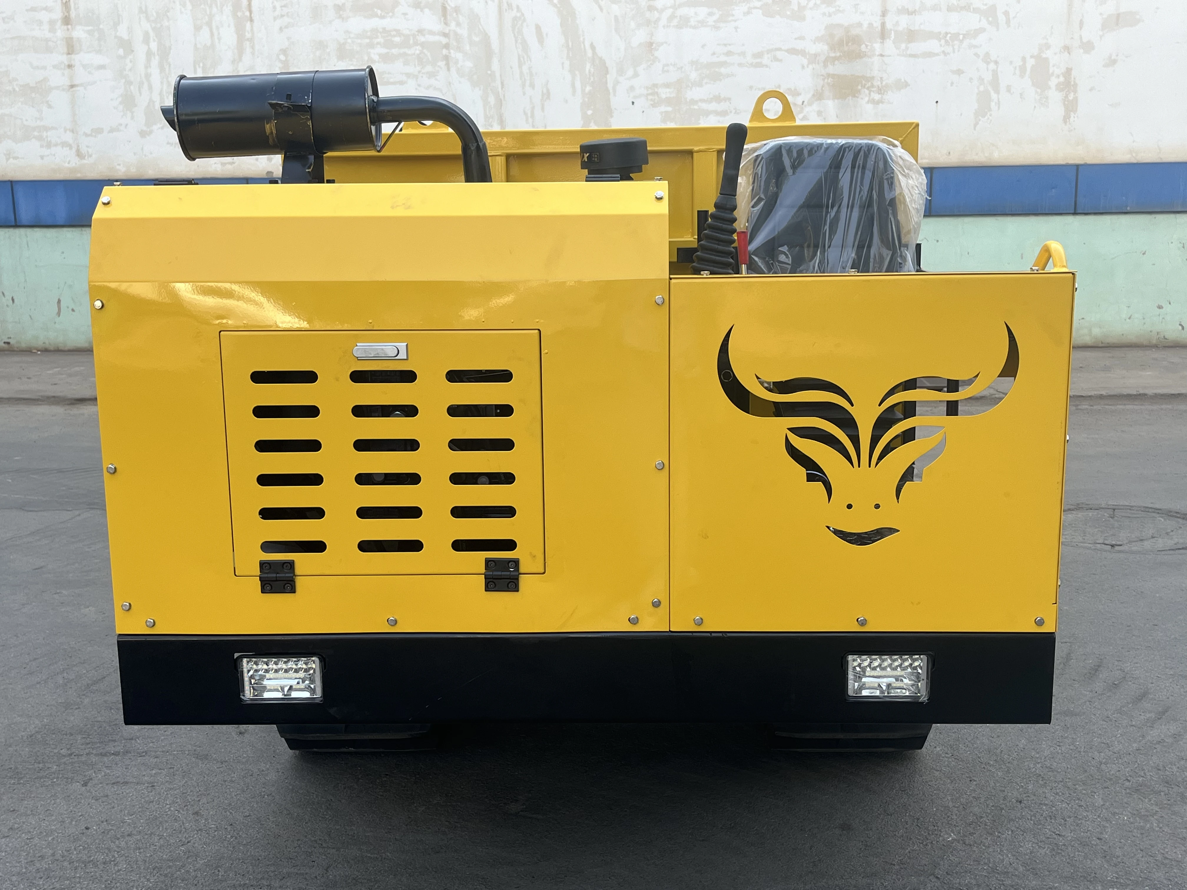 3 Ton 4Ton infinitely variable speed mini crawler dumper engineering tracked carrier agricultural crawler dump truck