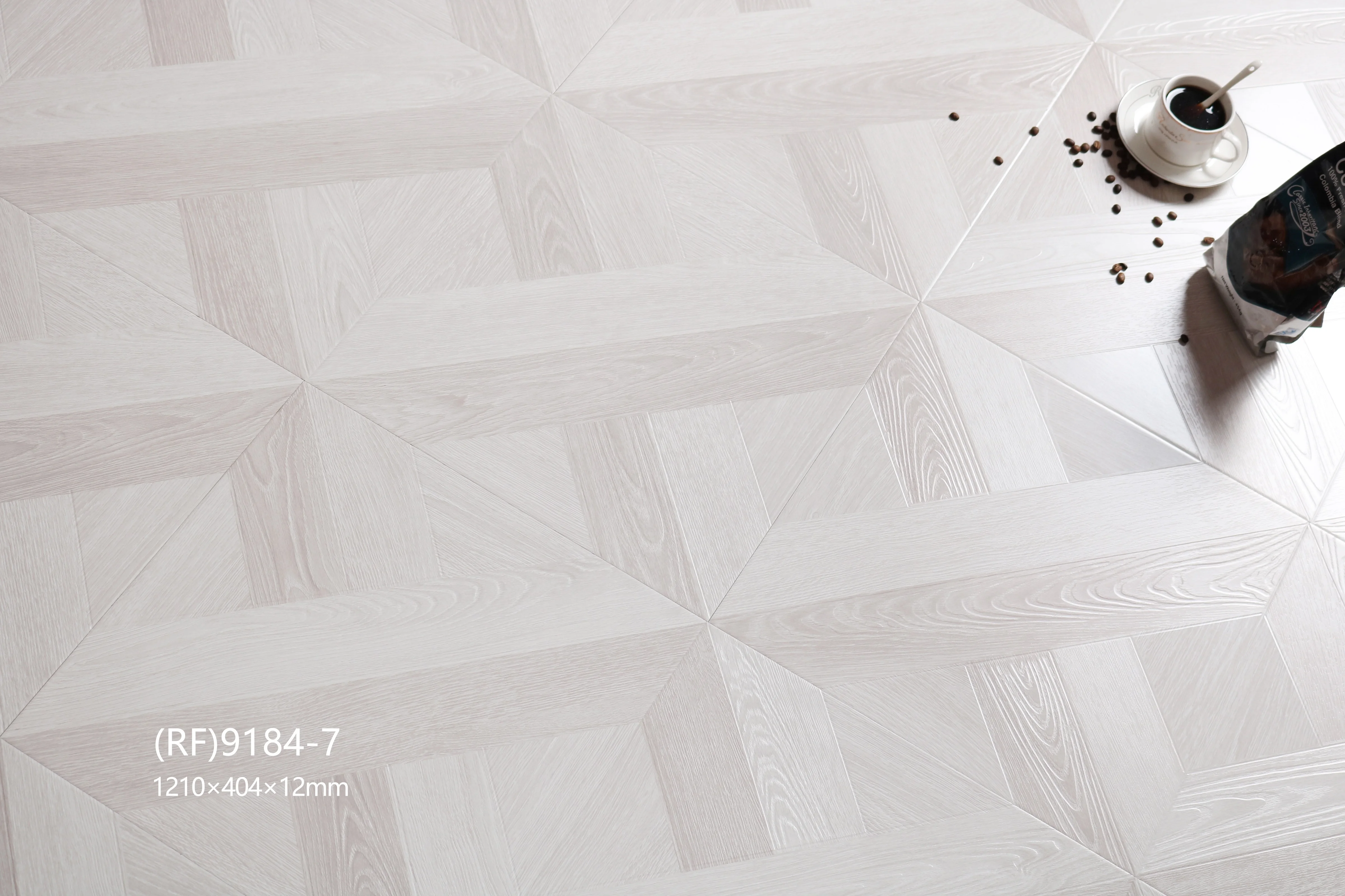 Water Resistance Parquet Laminate Wood Flooring