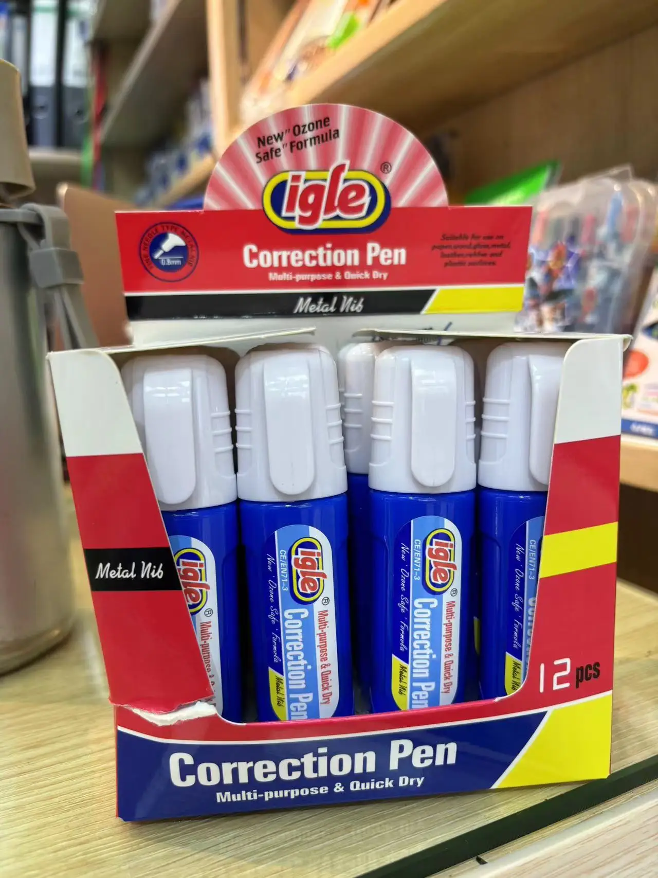 Office Stationery Metal Tip Correction Fluid Pen for School Student