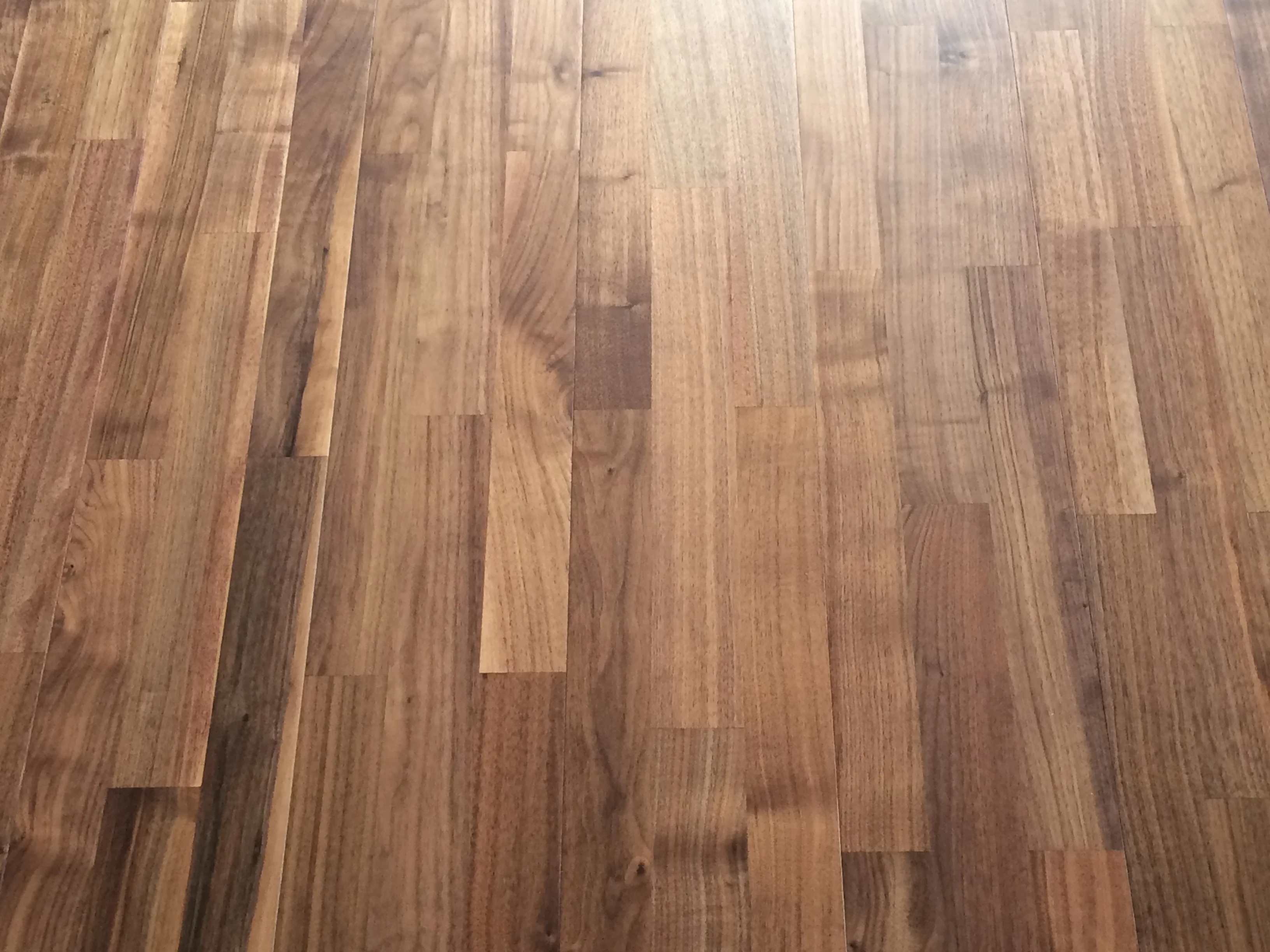 American Walnut Engineered Wood Flooring 3-layer 3-strip UV Lacquered