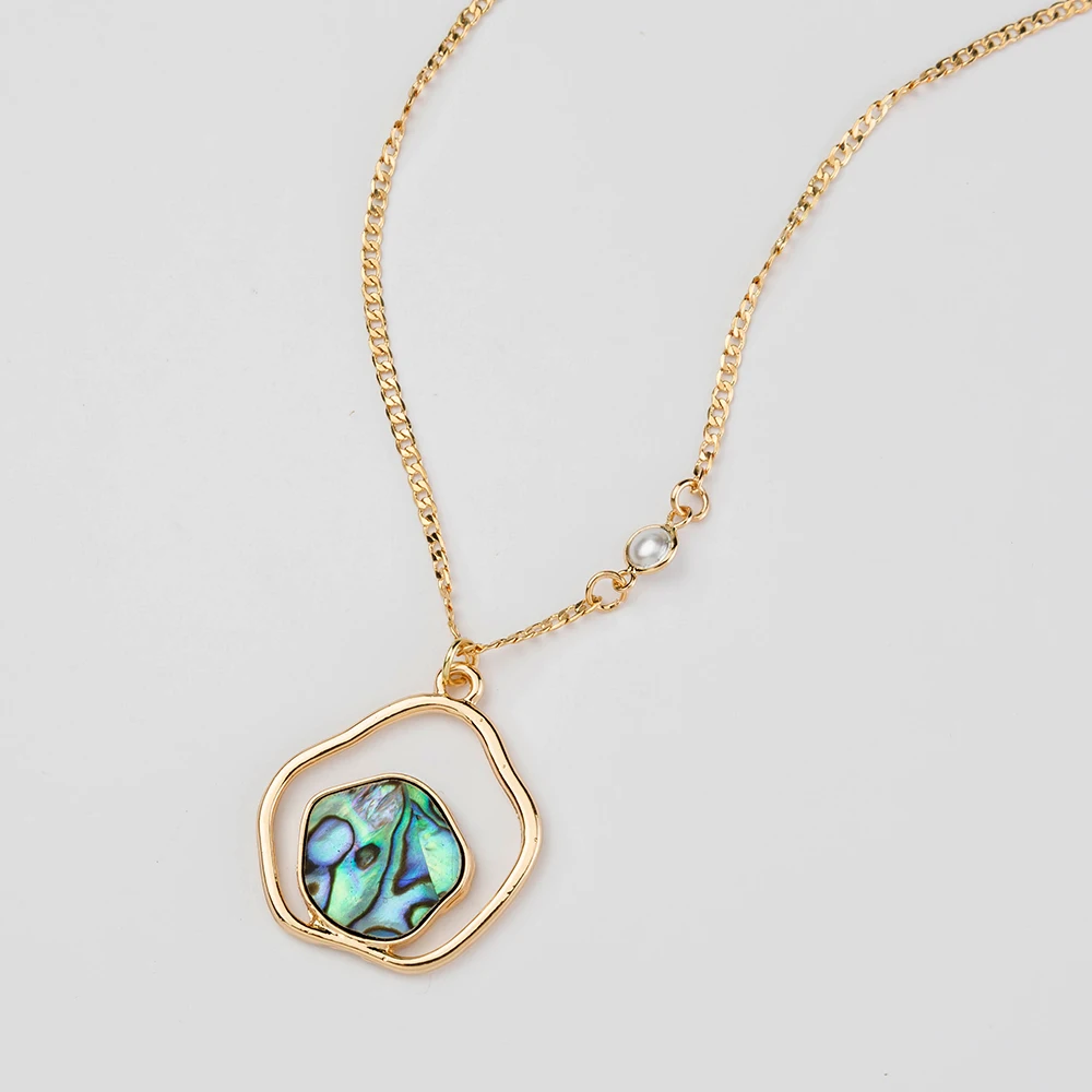 Irregular Individual Single Layer Necklace Natural Abalone Shell Pearl Pendant Choker