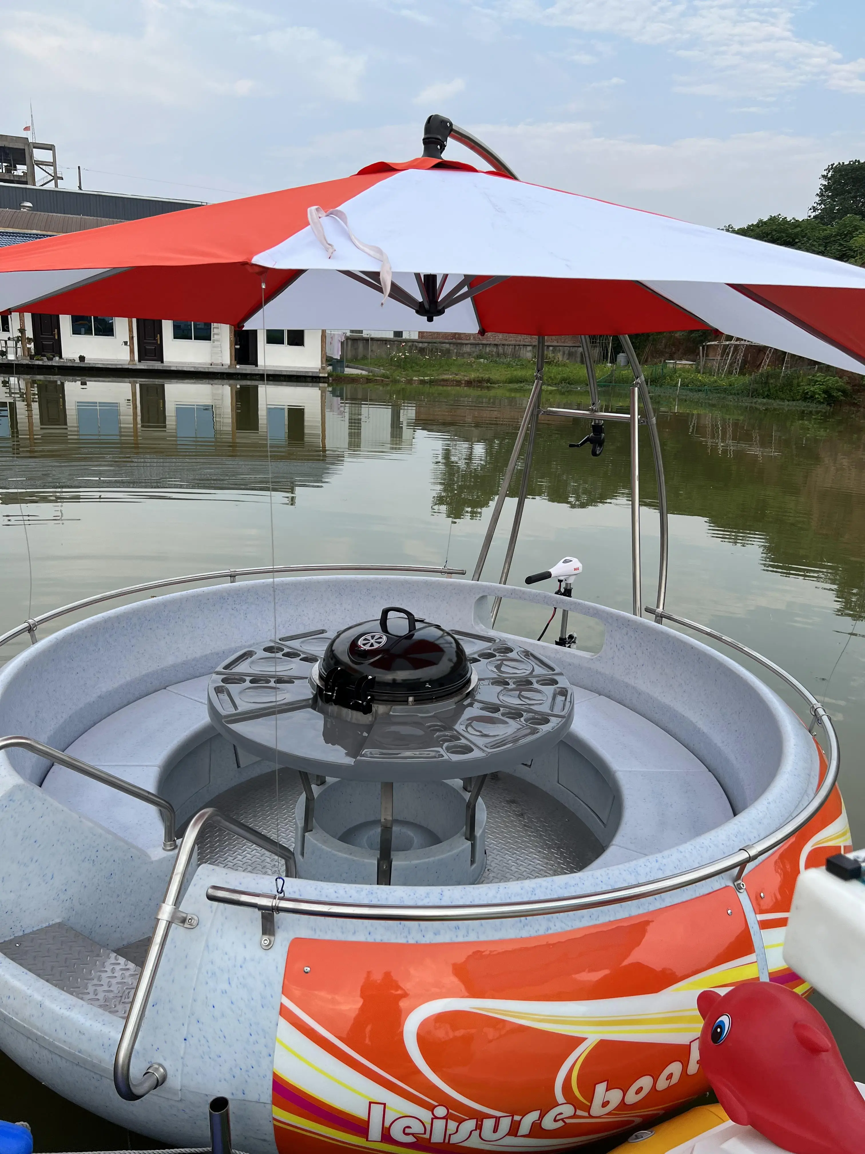 Hot sale Water Park Entertainment Party leisure boat Electric Motor Barbecue Boat BBQ