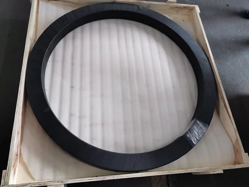 Luoyang Factory Industrial RobotbCylindrical Crossed Roller Bearings RU85 CRBF5515AT Cross Roller Bearings