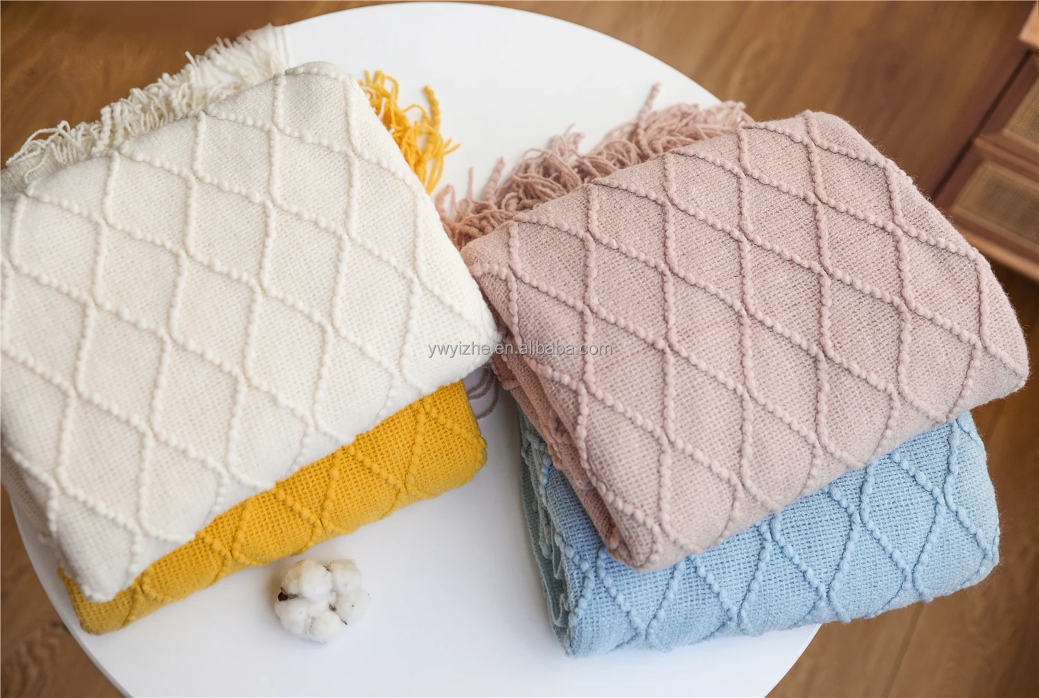 Оптовая продажа вязаный 100% акриловый текстурированный твердый домашний стул диван кровать Декор одеяла