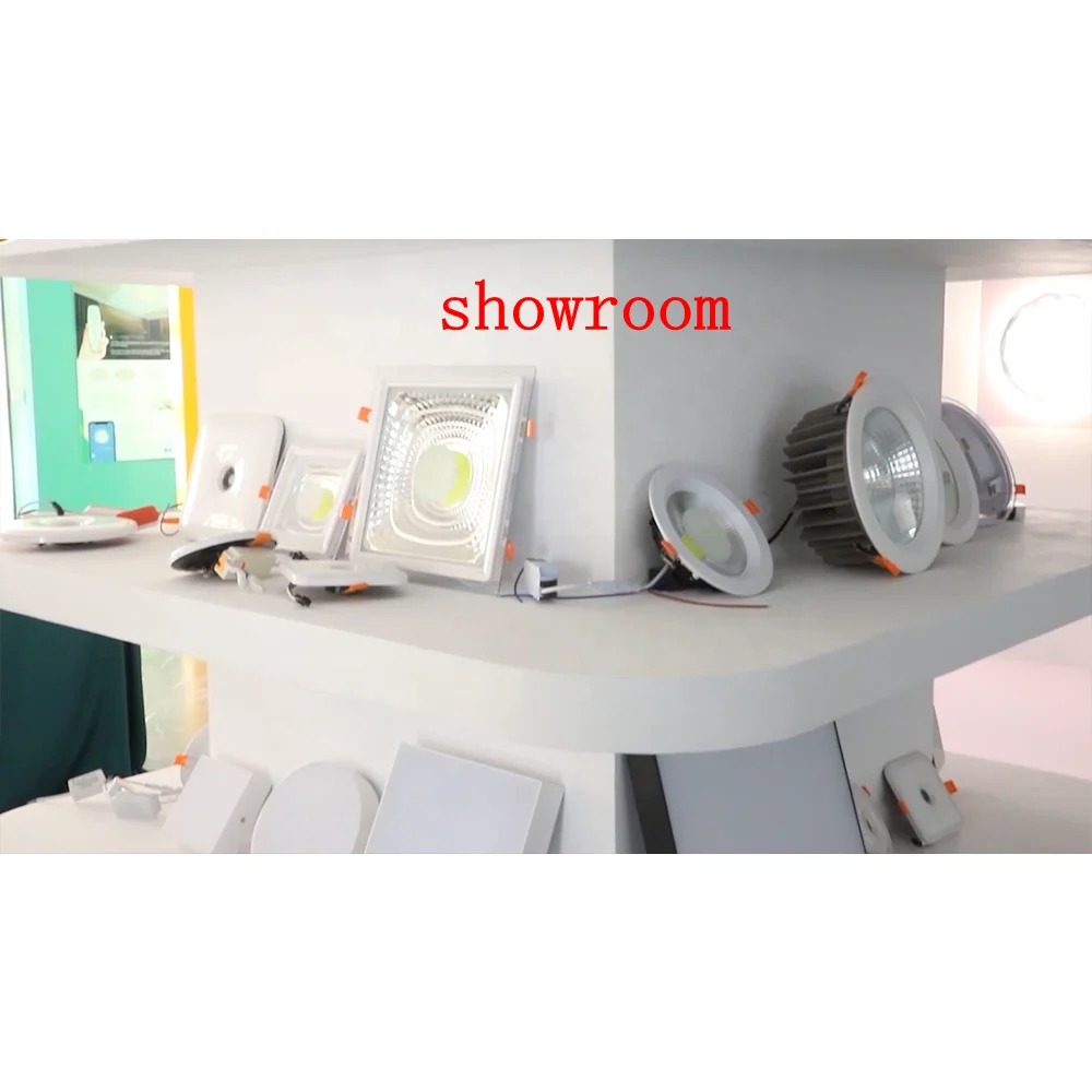 Factory price oval Shape ip65 led ceiling light 12W 15W oval shape waterproof anti fog led bulkhead with CB CE ERP certificate