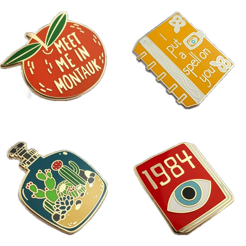 Manufacturer Cute Design Custom logo Fashion Zinc Alloy Metal Badge Lapel Hard Soft Enamel UV Printed Pins Custom