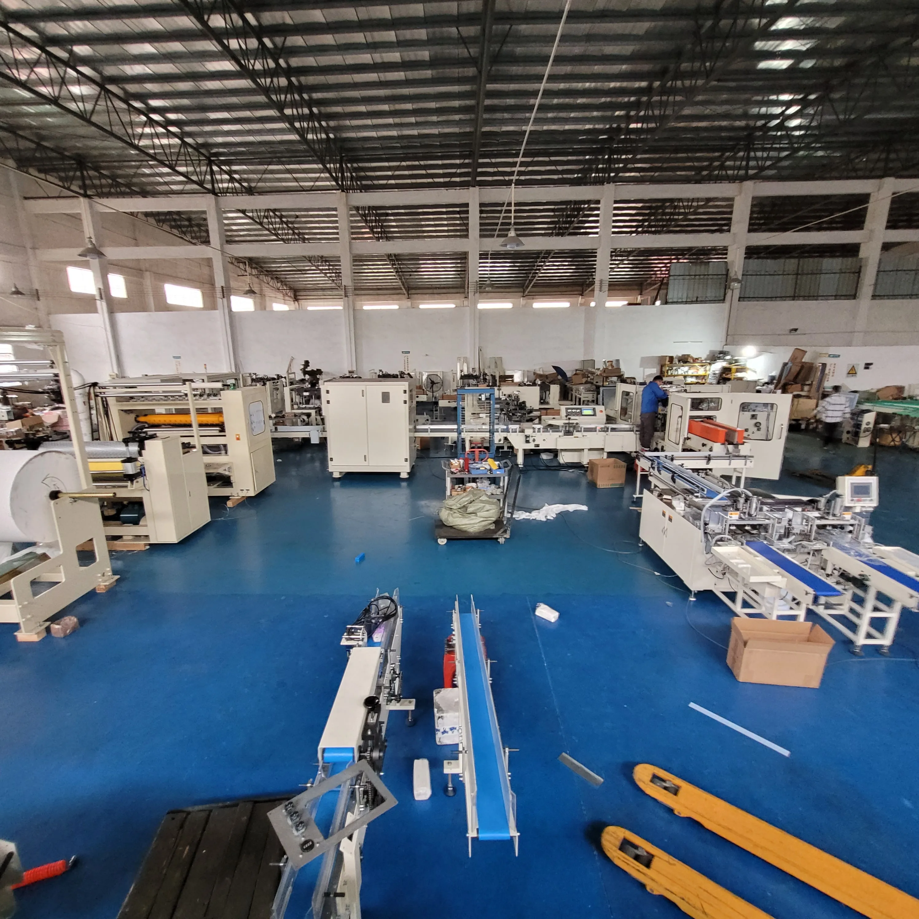 Стальной в резину/стальной полностью тисненый V-образный слой машина для производства мягкой бумаги для лица