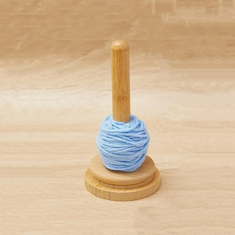 Best Selling Yarn Holder   Wooden Yarn Skein Holder Knitting Embroidery Accessory Gift Yarn Organising Tool