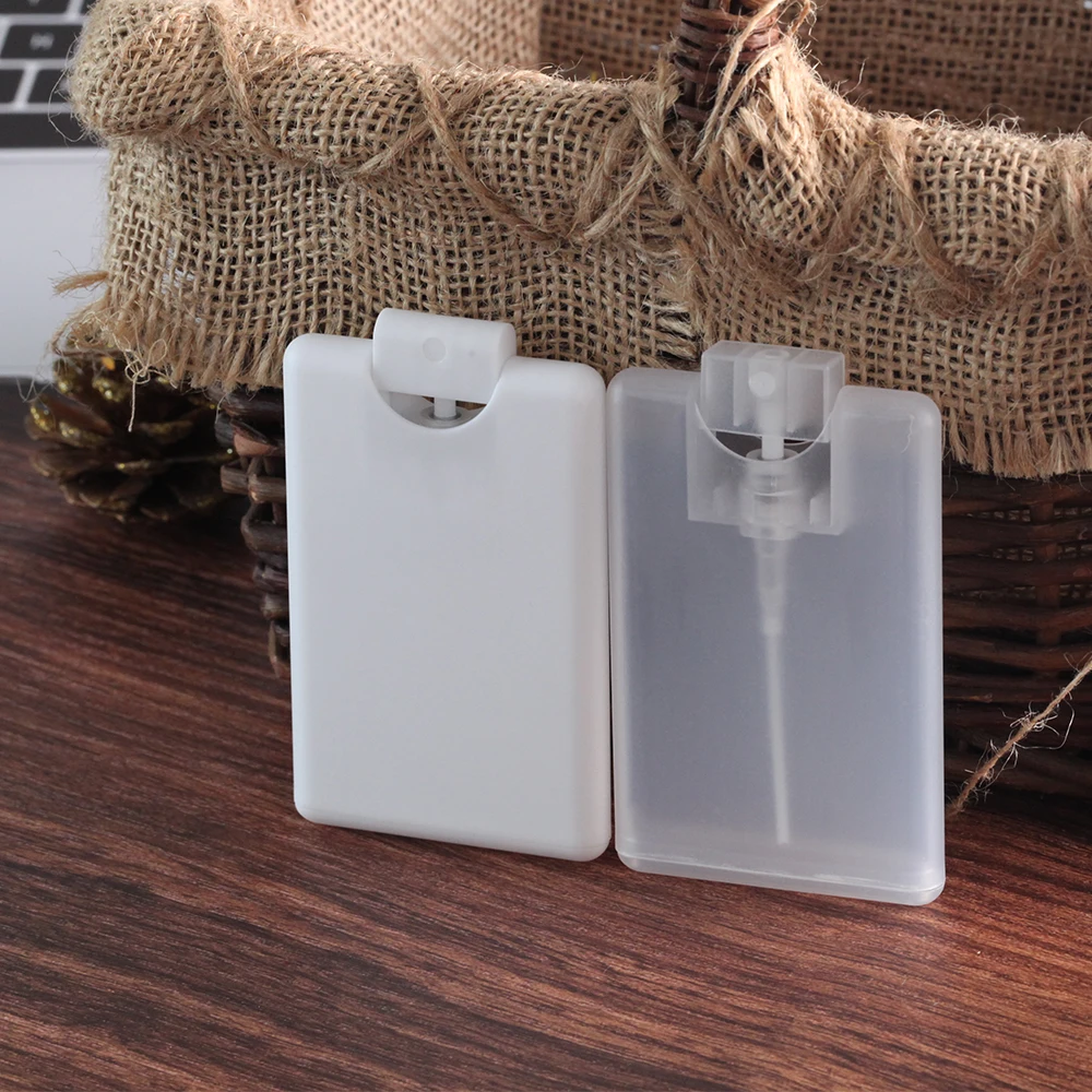 New design mini pocket perfume 15ml 20ml portable plastic credit card size pocket spray bottle for hand sanitizer  sprayer