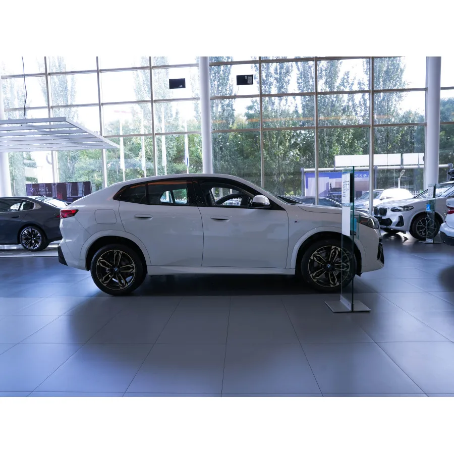 China manufacturer new cars gasoline 2024 2.0T/L4/300 HP small quadricycle gasoline fuel car for B-M-W X2