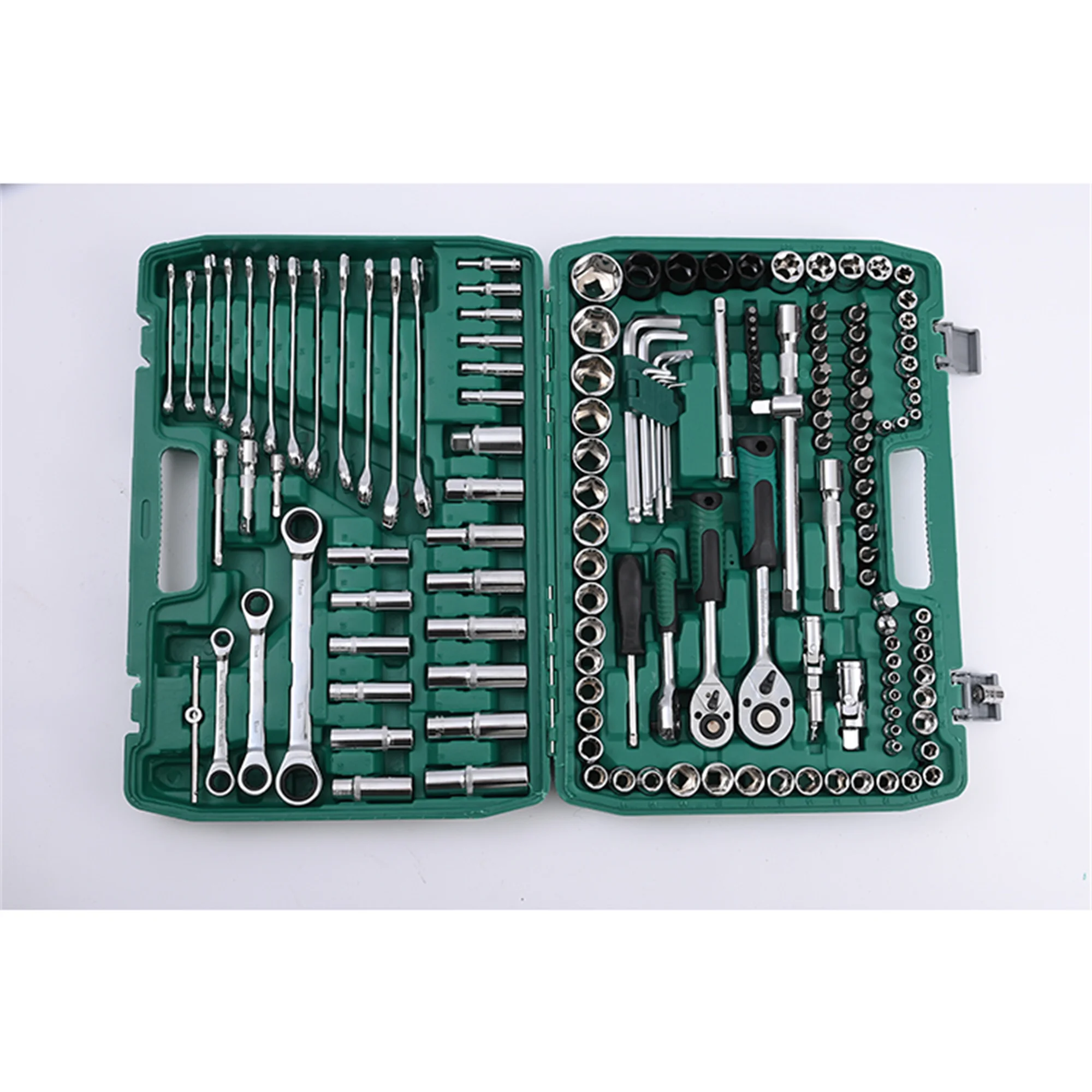 China Manufacturer Factory Price 151Pcs Combination Tools Mechanic Impact Wrench Socket Set