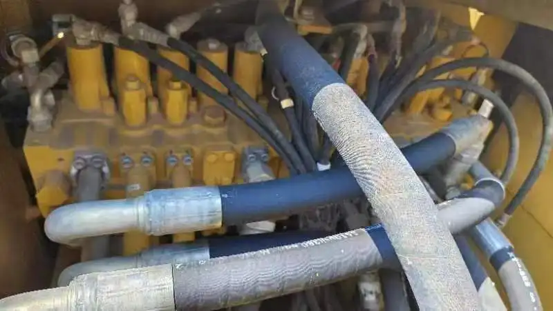 FOR SALE!!! Used cheap Caterpillar CAT 323DL 320 323 324 325 329 D 330 DL 320 D Excavator in large stock