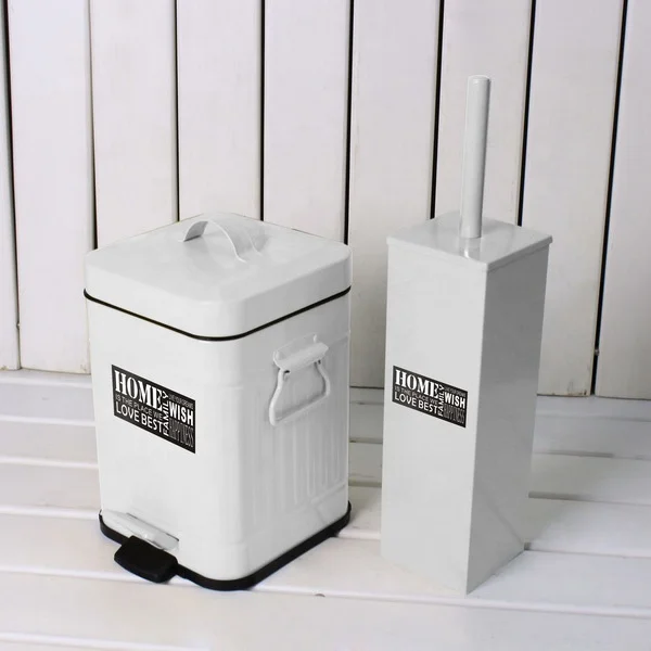 Galvanized Garbage Can Metal Waste Bin Customized Outdoor Trash Bins