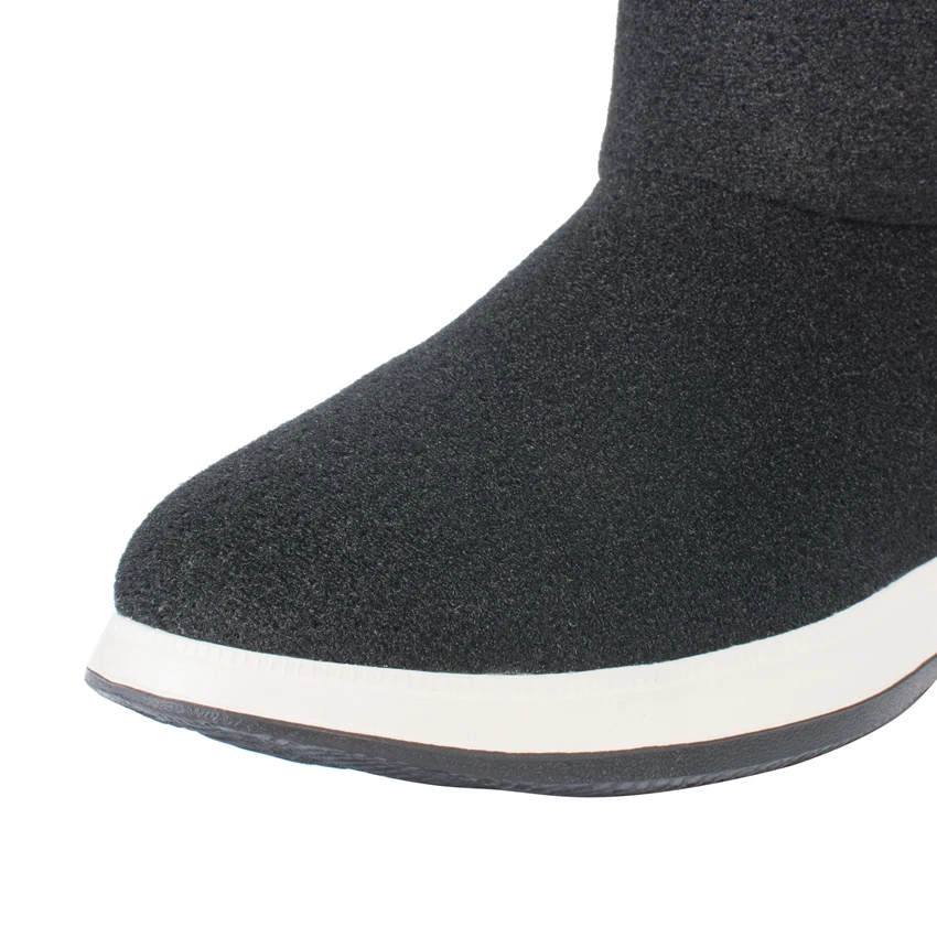 Unique Design Black Indoor Heat Foot Warmer Security Heat Resistant Heated Shoe