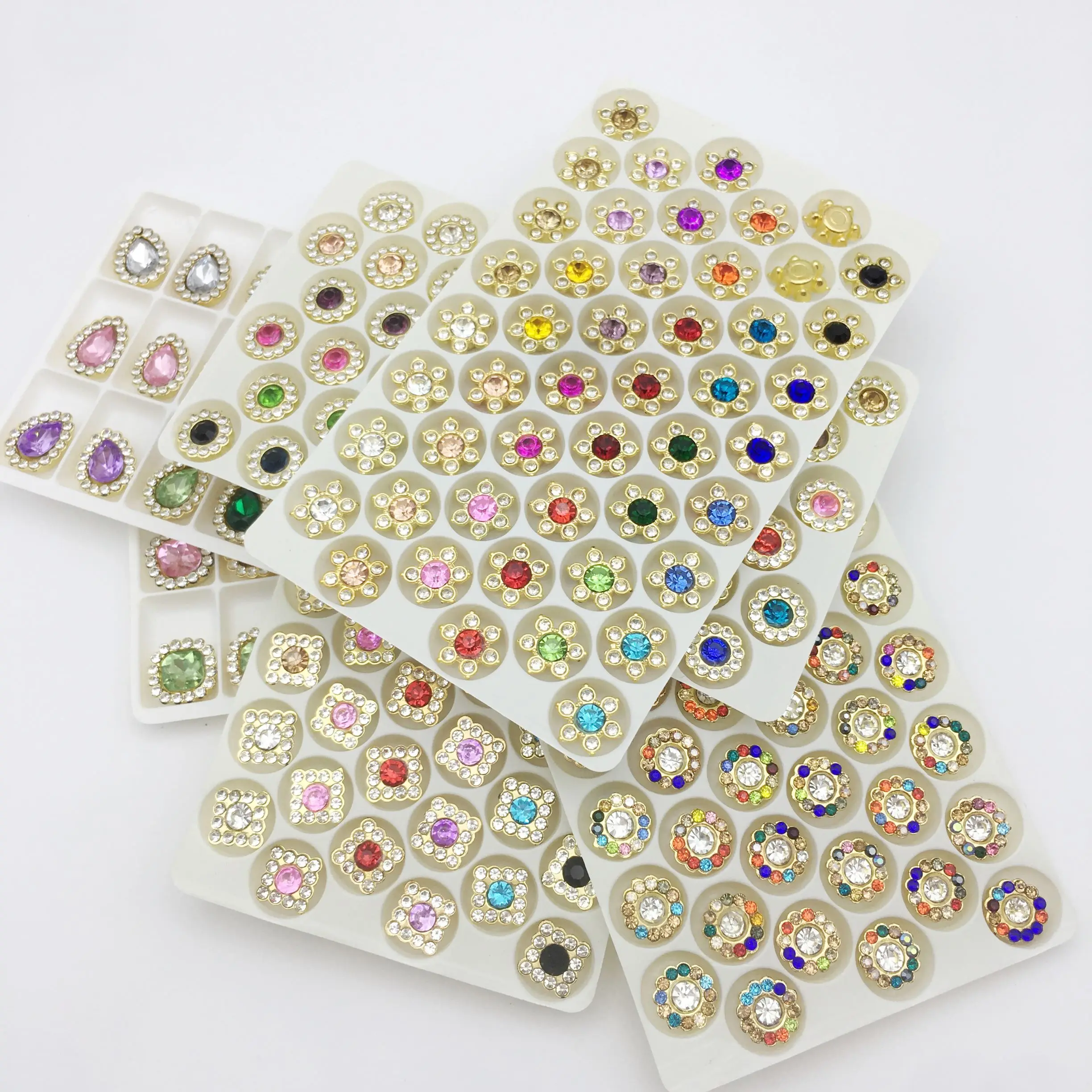 SINRONG 10mm Plum Blossom Diamond Buckle DIY Machine Printed Jewelry Cross Color Flower Diamond Pendant Accessories