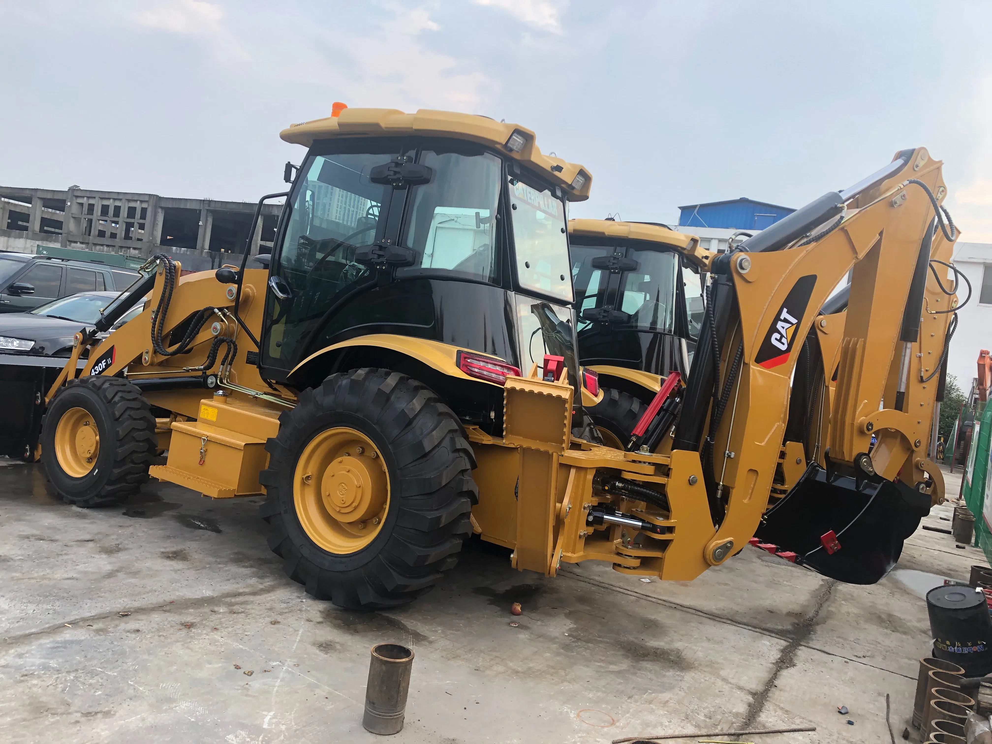 Used cat 430F The machine is in very good working condition