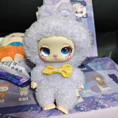 Liila Lucky Cat V2 Hot selling high-quality products Mystery Box Gift Plush Vinyl Cute Doll Blind Box Trendy Play Pendant Toy