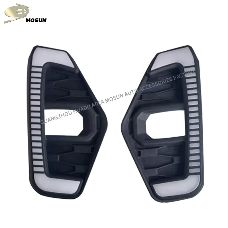 DRL daytime running light For NAVARA D23 2020+ Fog lamp Fog light with LED Flow Signal Lights