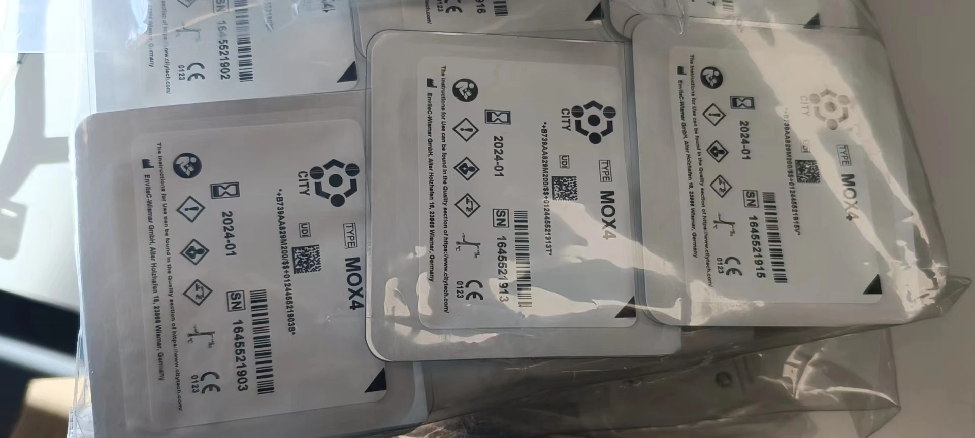 New date  medical MOX4 oxygen battery O2 gas sensor