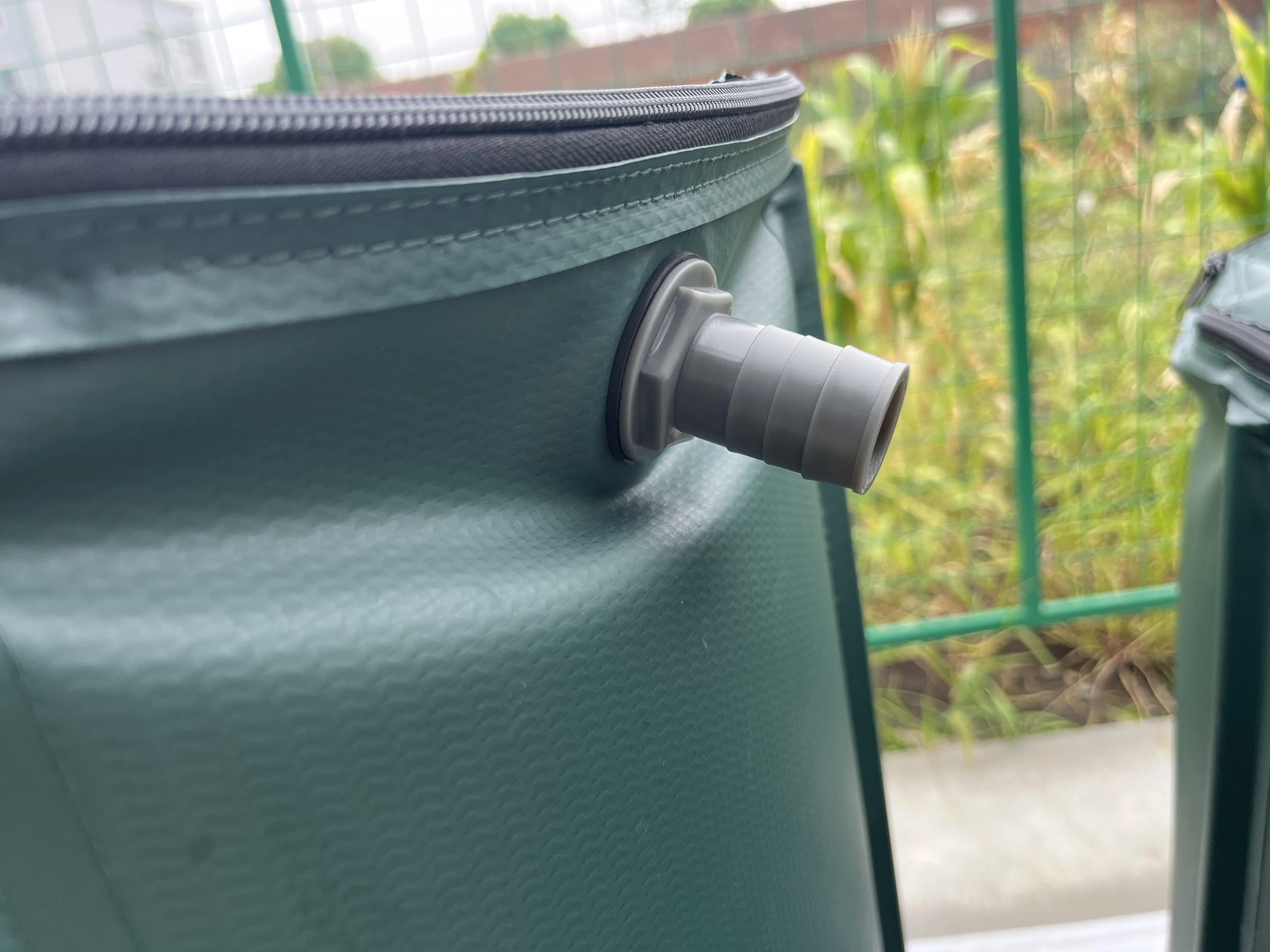 Rain barrel plastic collapsible rain barrel Green Water Storage Tank