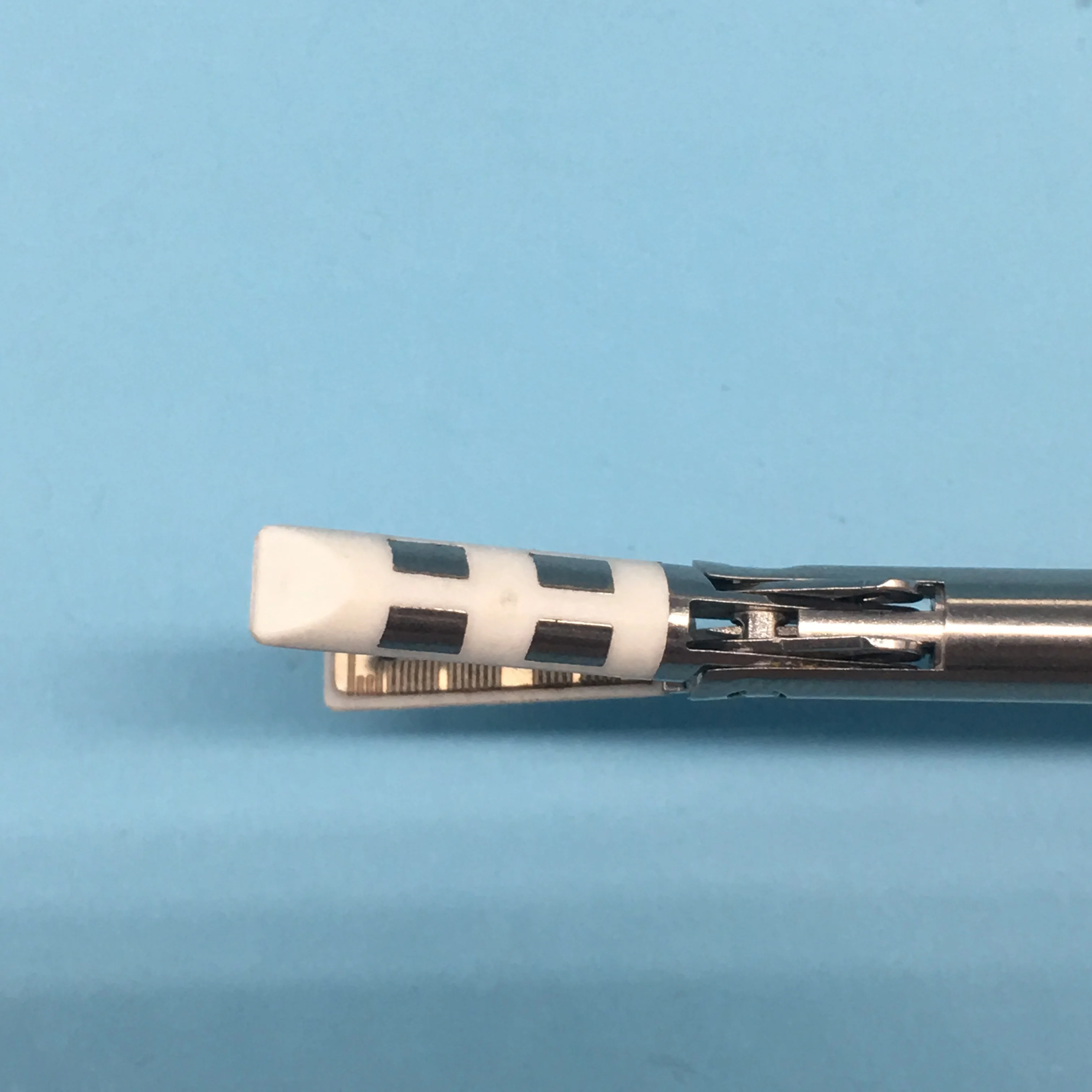 Ligasure vessel sealing device for Force Triad Enegery platform