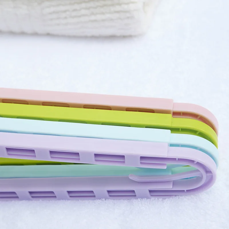 High quality New Arrivals Telescopic antiskid dry and wet Dual purpose foldable sock clip hanger