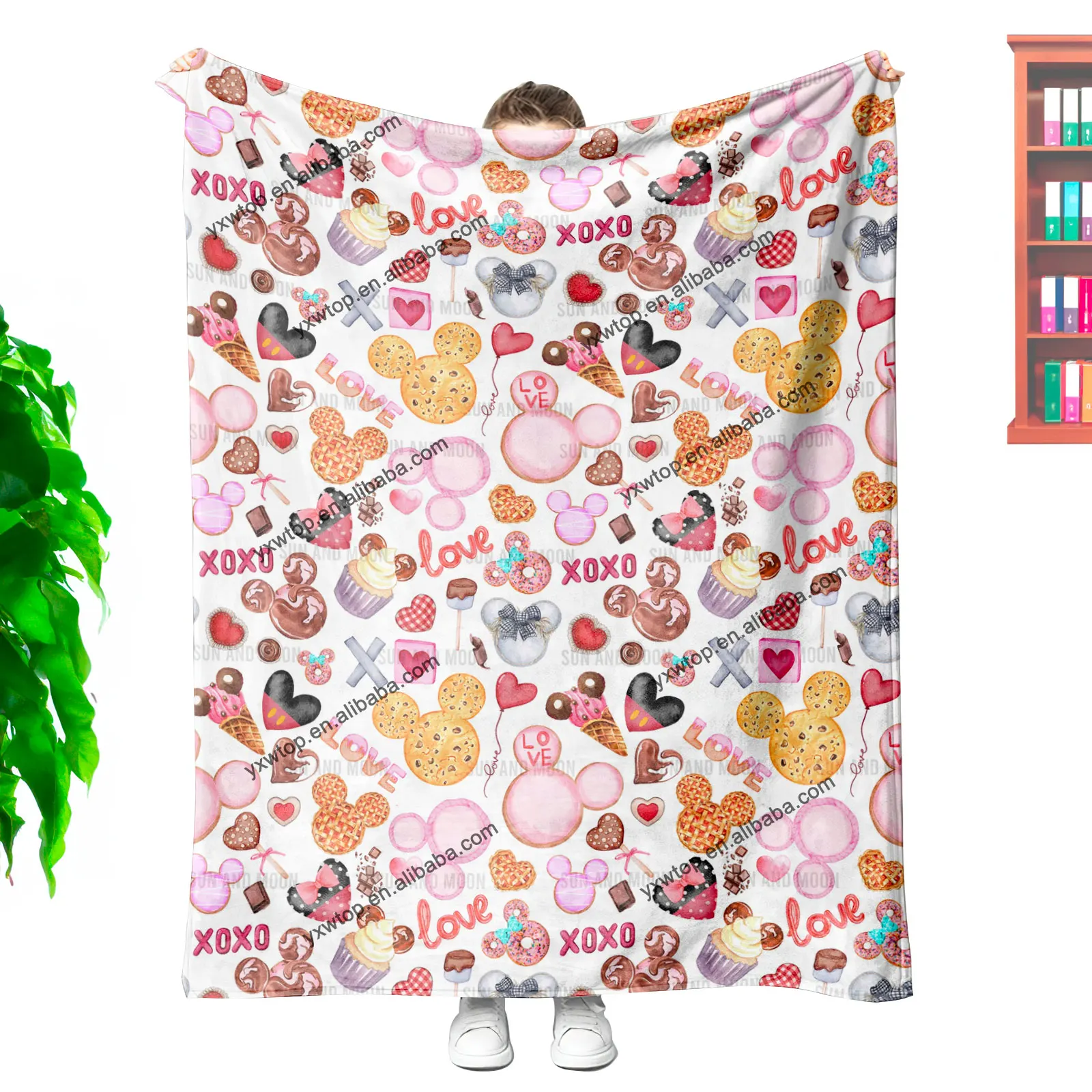 valentines day gift Wholesale Customized  cute micky mouse love pattern Valentine Sublimation Super Soft flannel Throw blankets