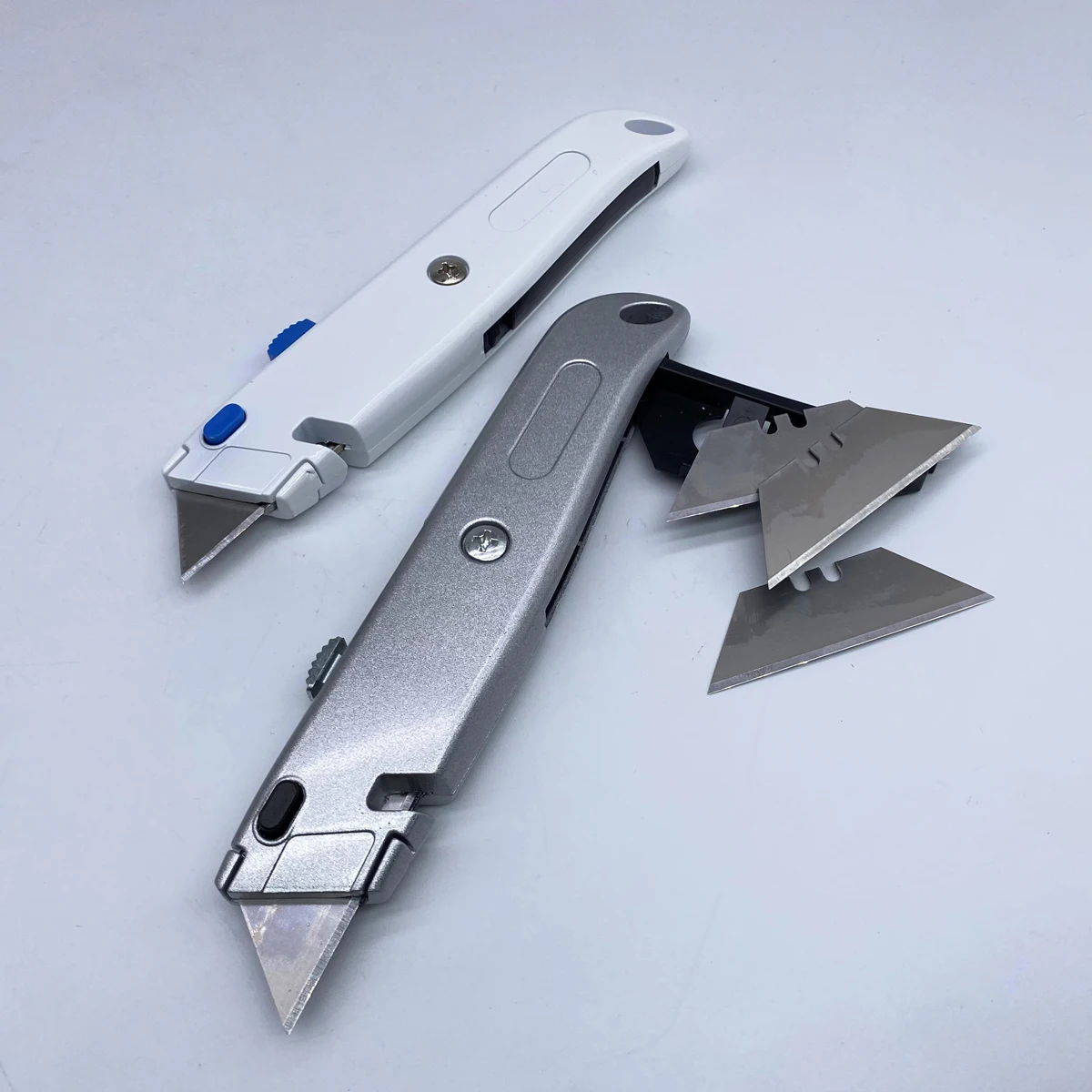Aluminium Alloy folding pocket knife for Hardware work use