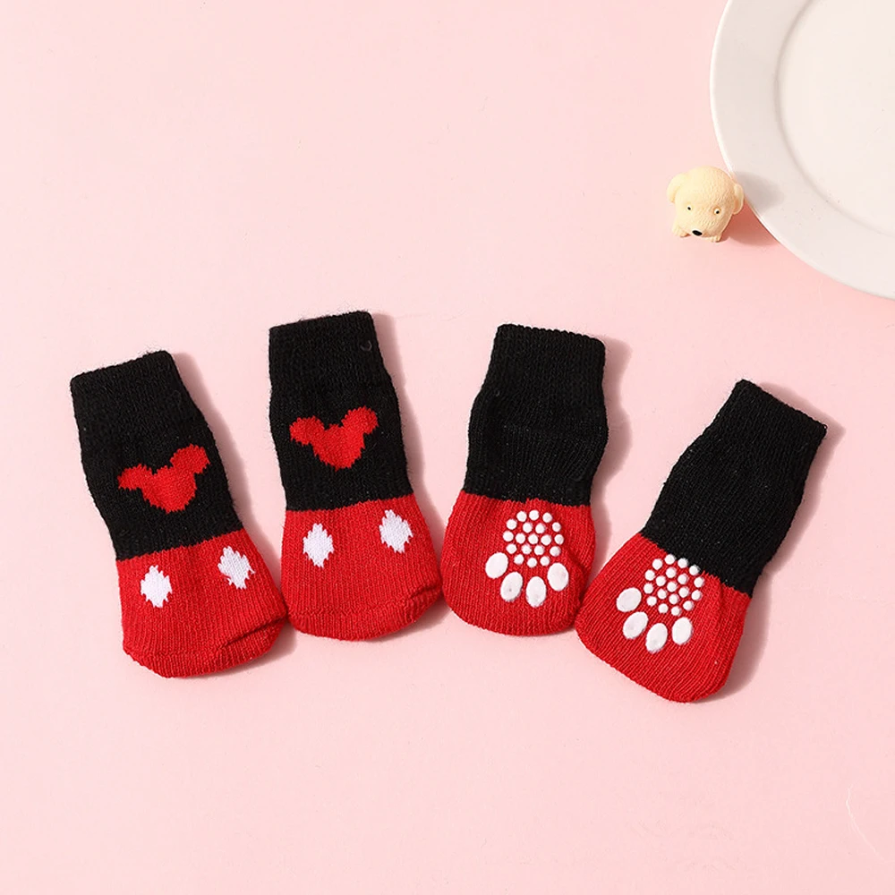 Pet socks non-slip warm cat cute foot cover suitable for small and medium Chihuahua Teddy supplies