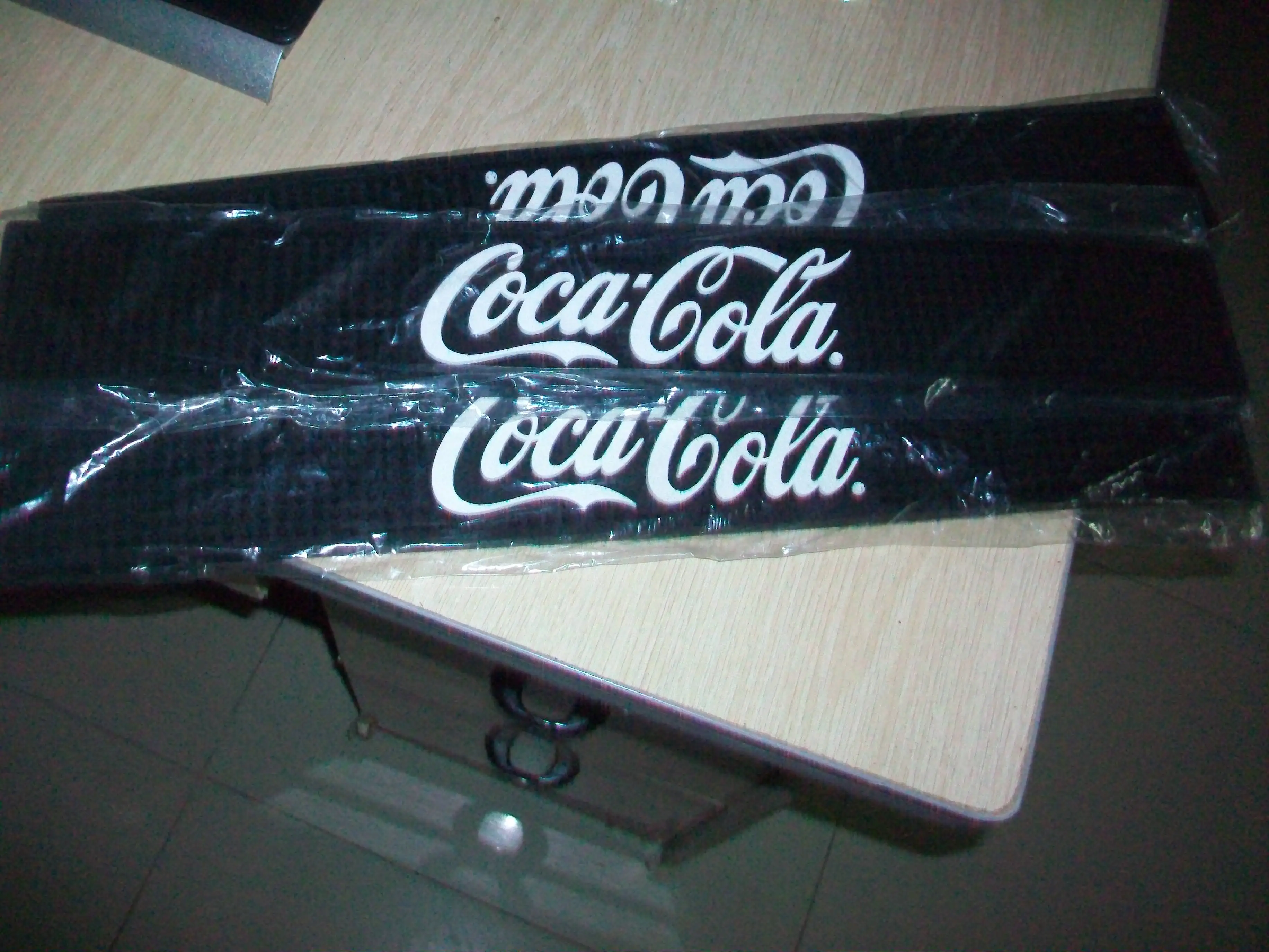 PVC rectangular thickened rubber bar mat is anti-slip and anti-slip