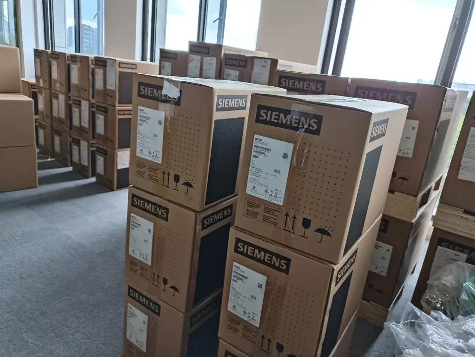 Siemens Аналоговые модули 100% Новый 6ES7231-7PC22-0XA0 6ES72317PC220XA0