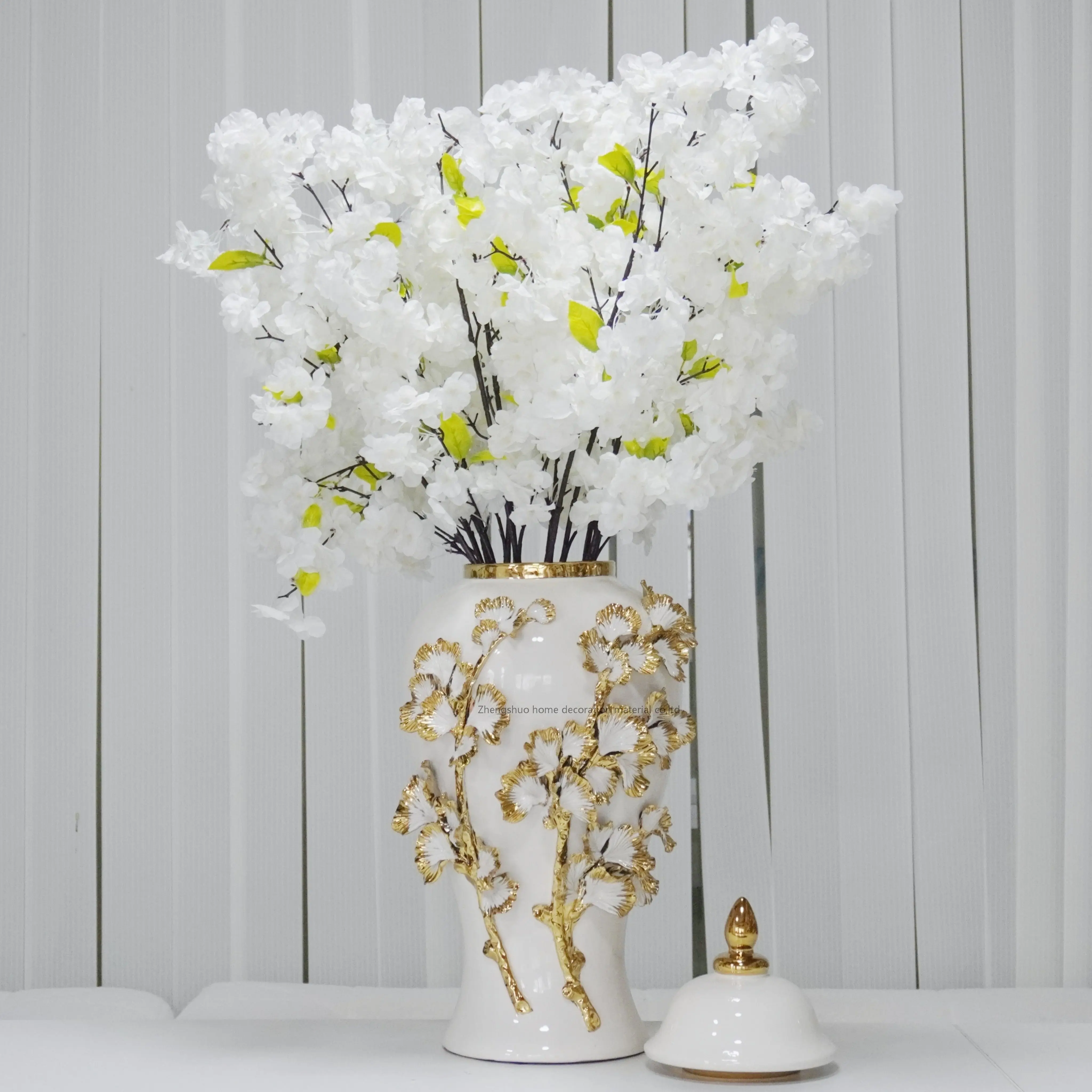 2024 luxury light style ceramic vase white ginger jar with gold leave flowers  for home decor table top floor home decor