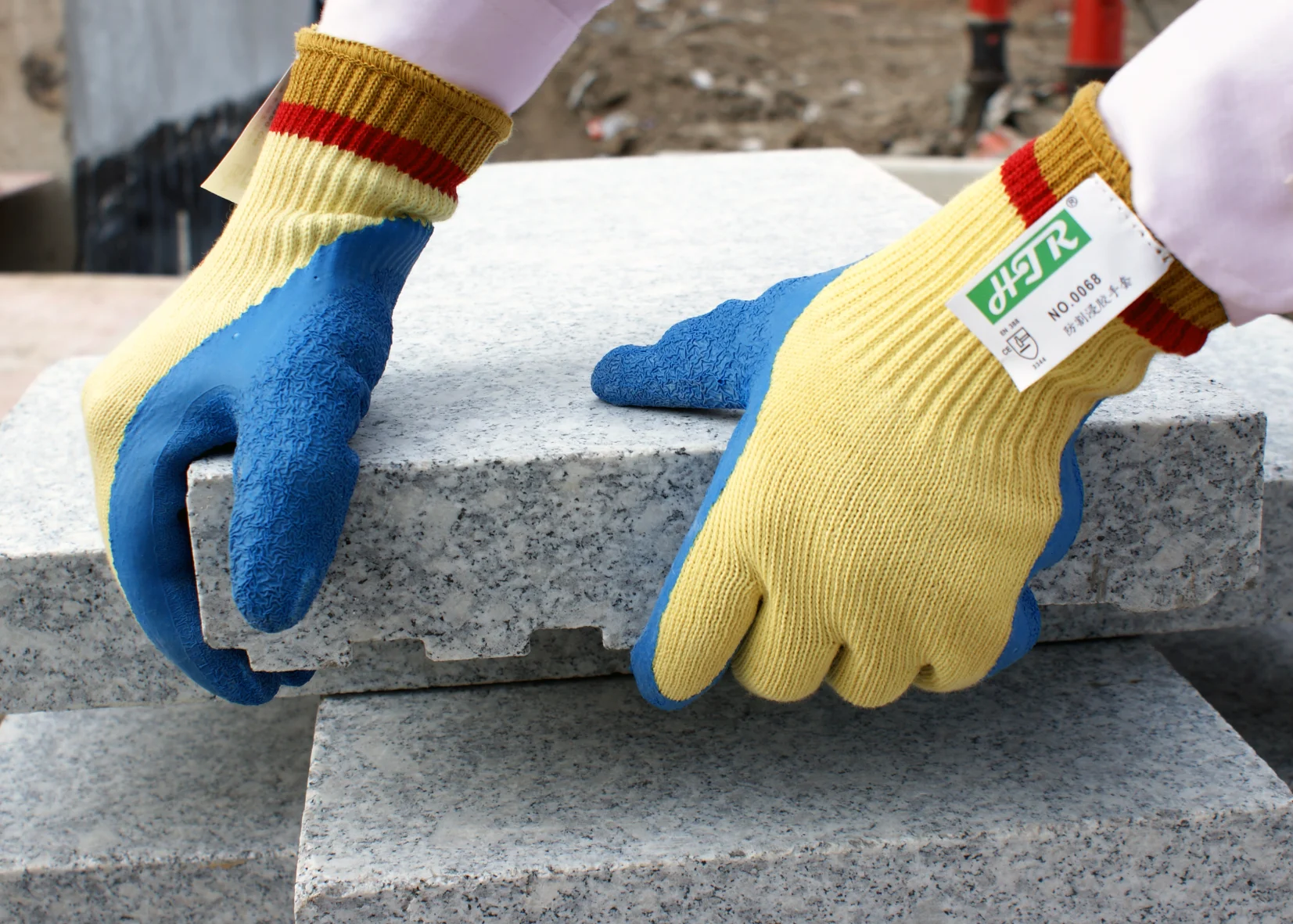 
Grade cut 5 high quality cut resistant&anti-heat working protection safety gloves for men protection GMT-0081 