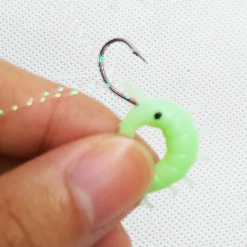 Custom bionic fish skin string hook fishing rig rubber string hook artificial barbed fish hook with fluorescent beads