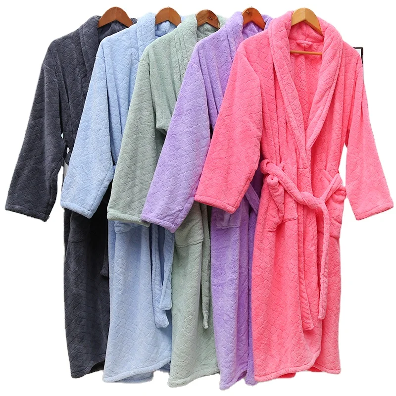 Оптовая продажа новый дизайн высококачественные мягкие банные халаты из кораллового флиса женские комплекты