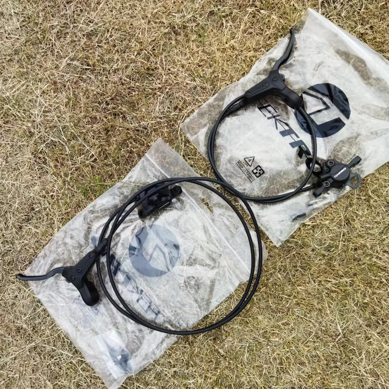 TEKTRO Dual Piston Mountain Bike Hydraulic Disc Brake HD-M285 Forged Aluminum Body For Front And Rear Wheel Without Rotor