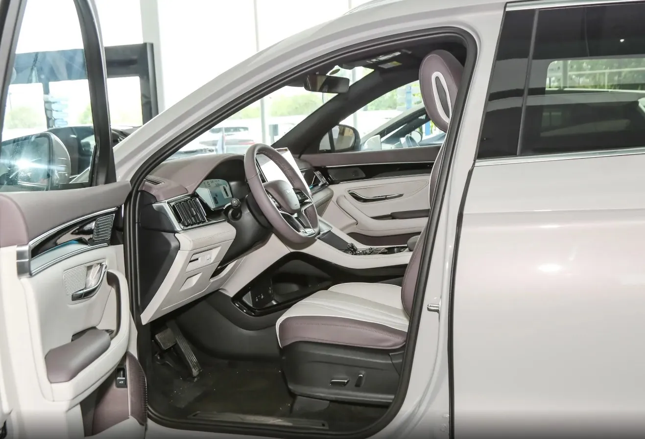 Best Electric Car In Stock 2025 BYD song Plus EV Electric Car 2022 Tesla BYD Cars Used Right Hand Drive