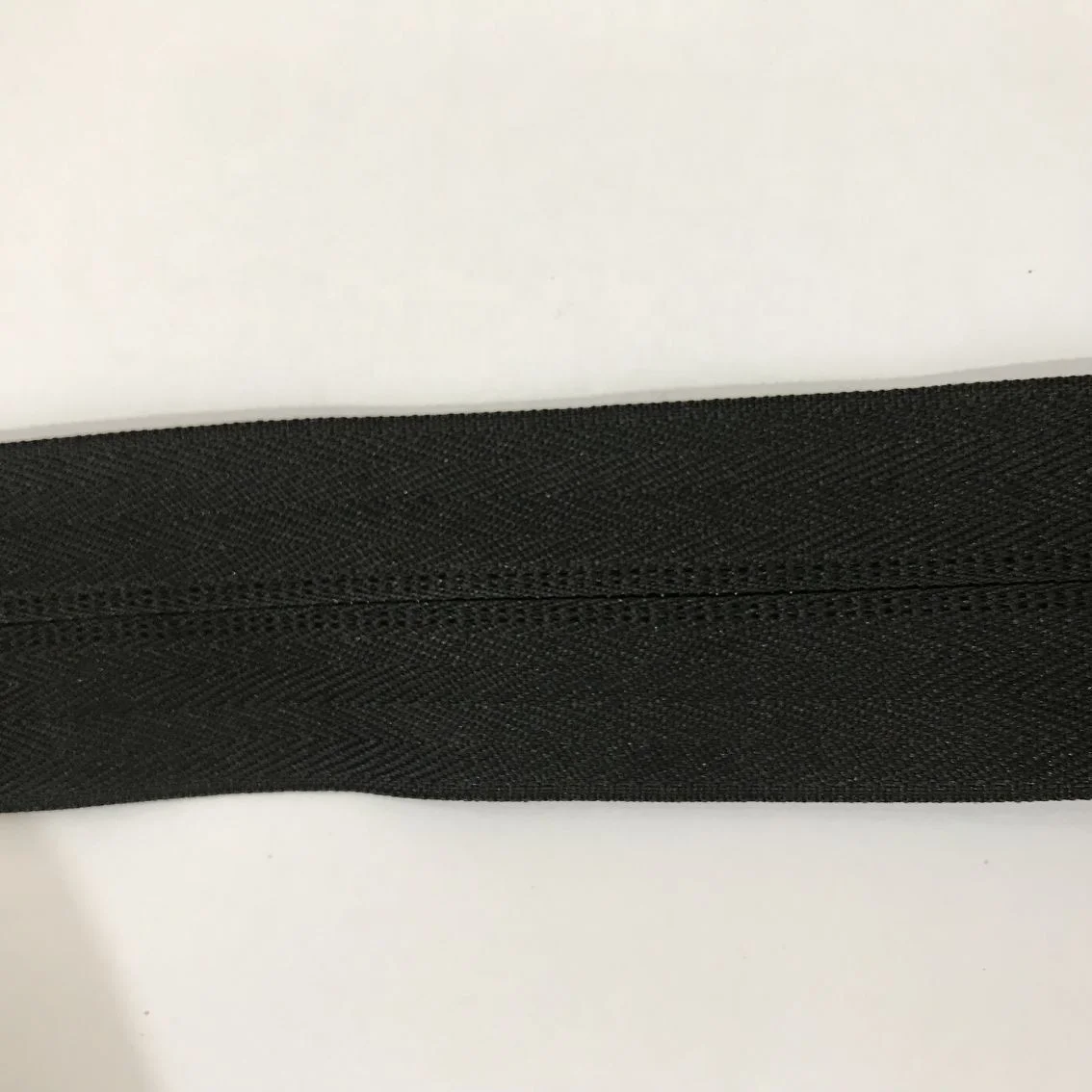 
Nylon zipper 8# plastic type open end for garments handbags inner zipper of travel bag luggage 