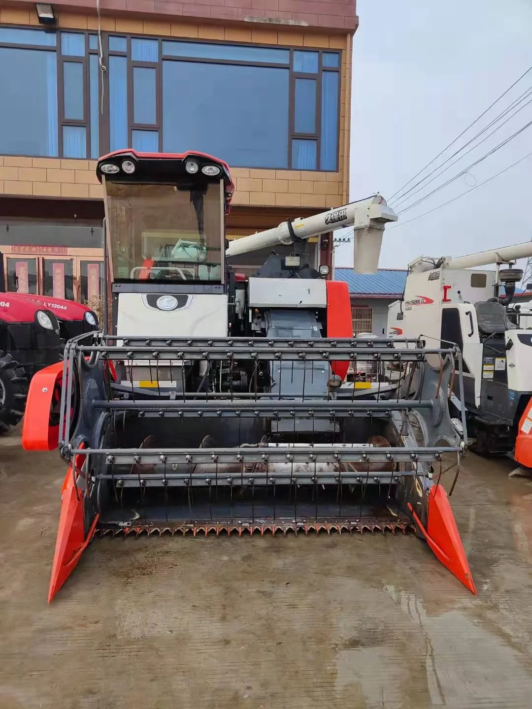Direct Selling Kubota Japan Price Lovol Combine Silage Harvester Pro988 with cabin