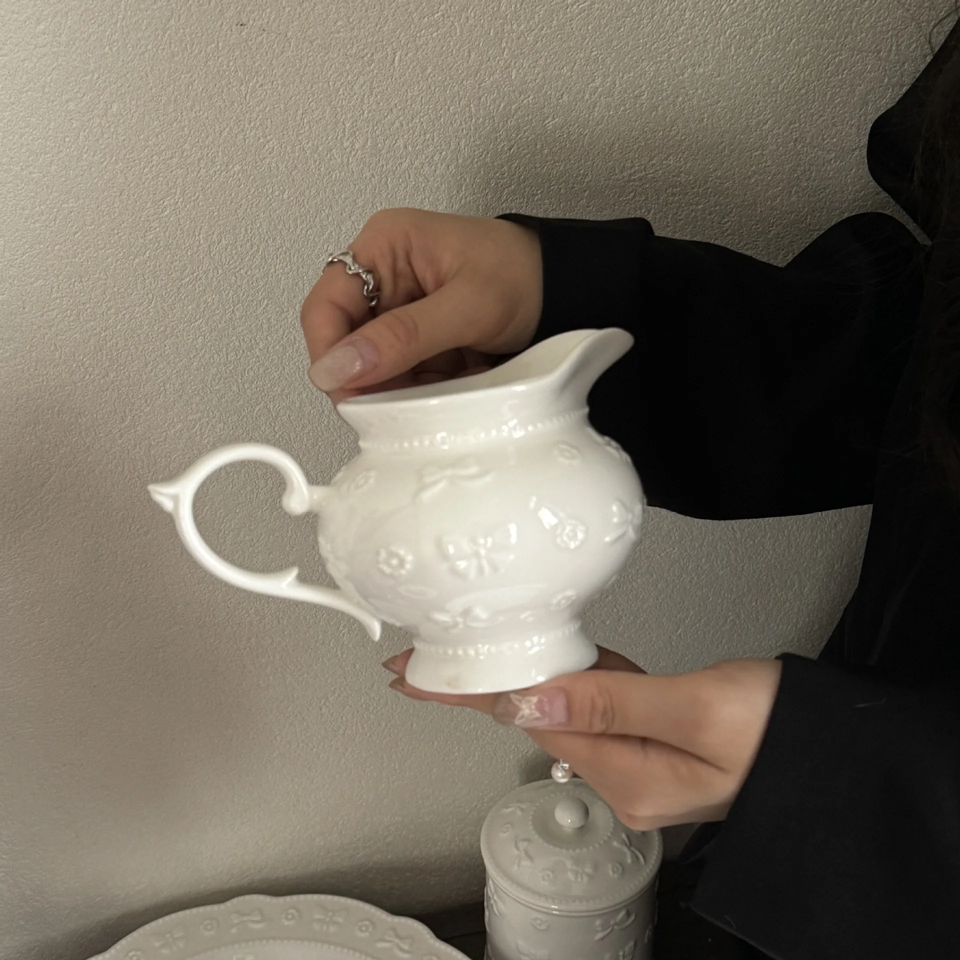 Luxury custom unique embossed design porcelain fruit plate serving tray white decorative wedding ceramic tableware