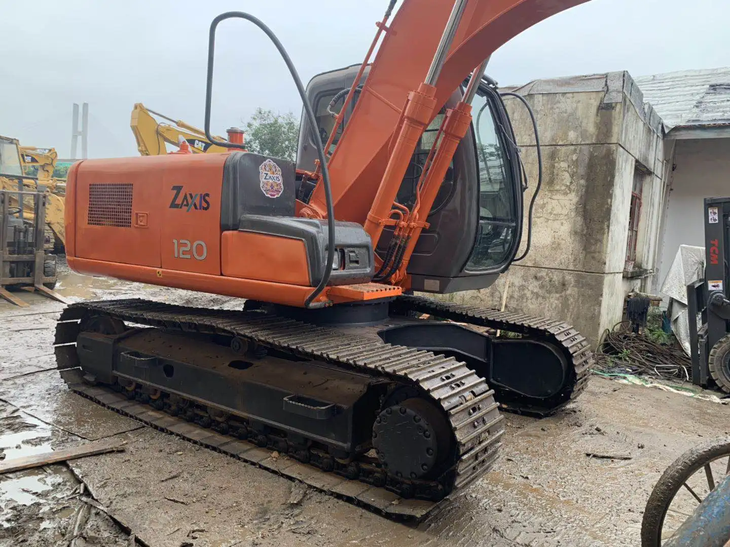 
good Used H-itachi Excavator ZX120-6, Japan Used Hitachi ZX120 ZX70 ZX75 Mini Excavators diggers for sale 