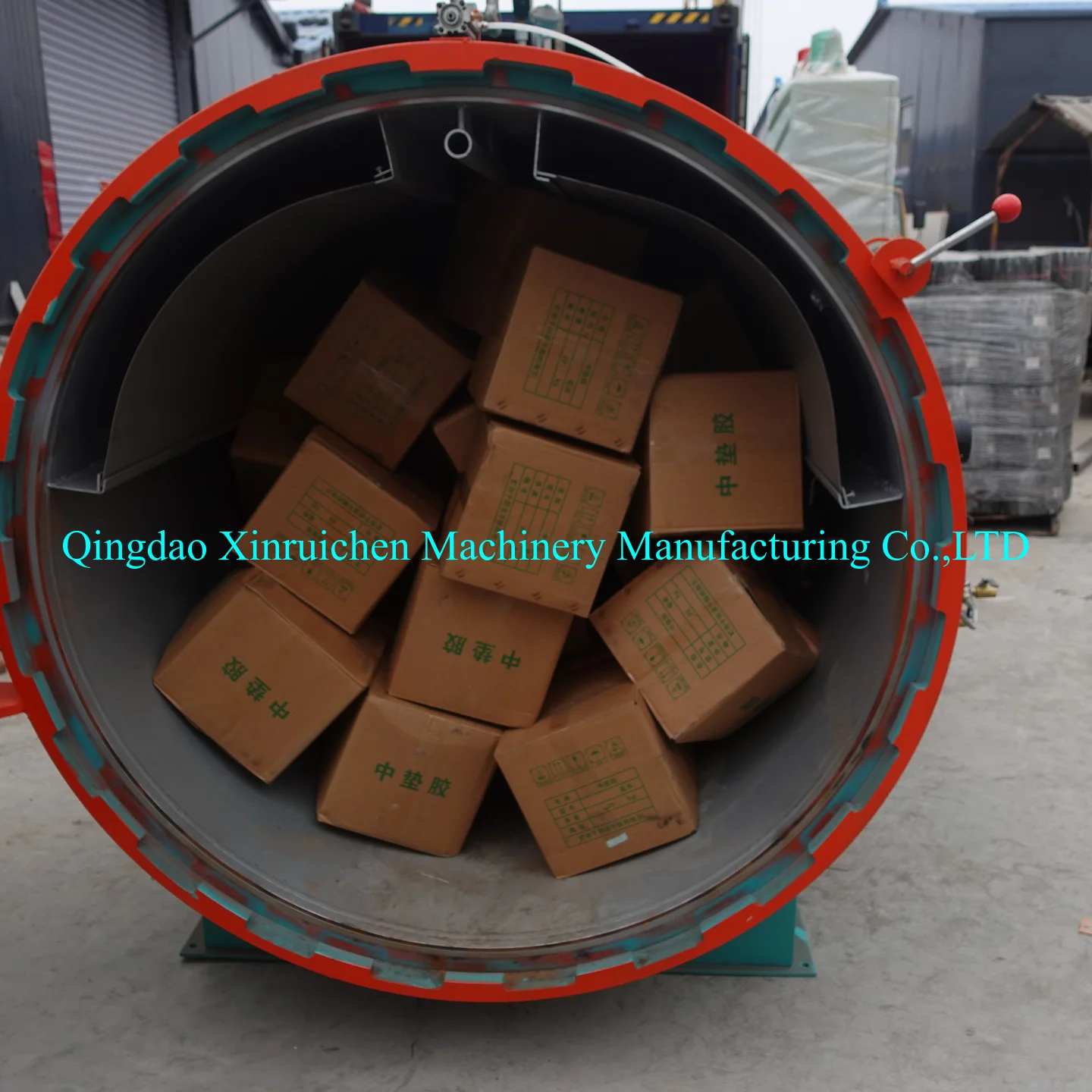 Truck tire vulcanizing tank old tyre retreading line machines autoclave chamber