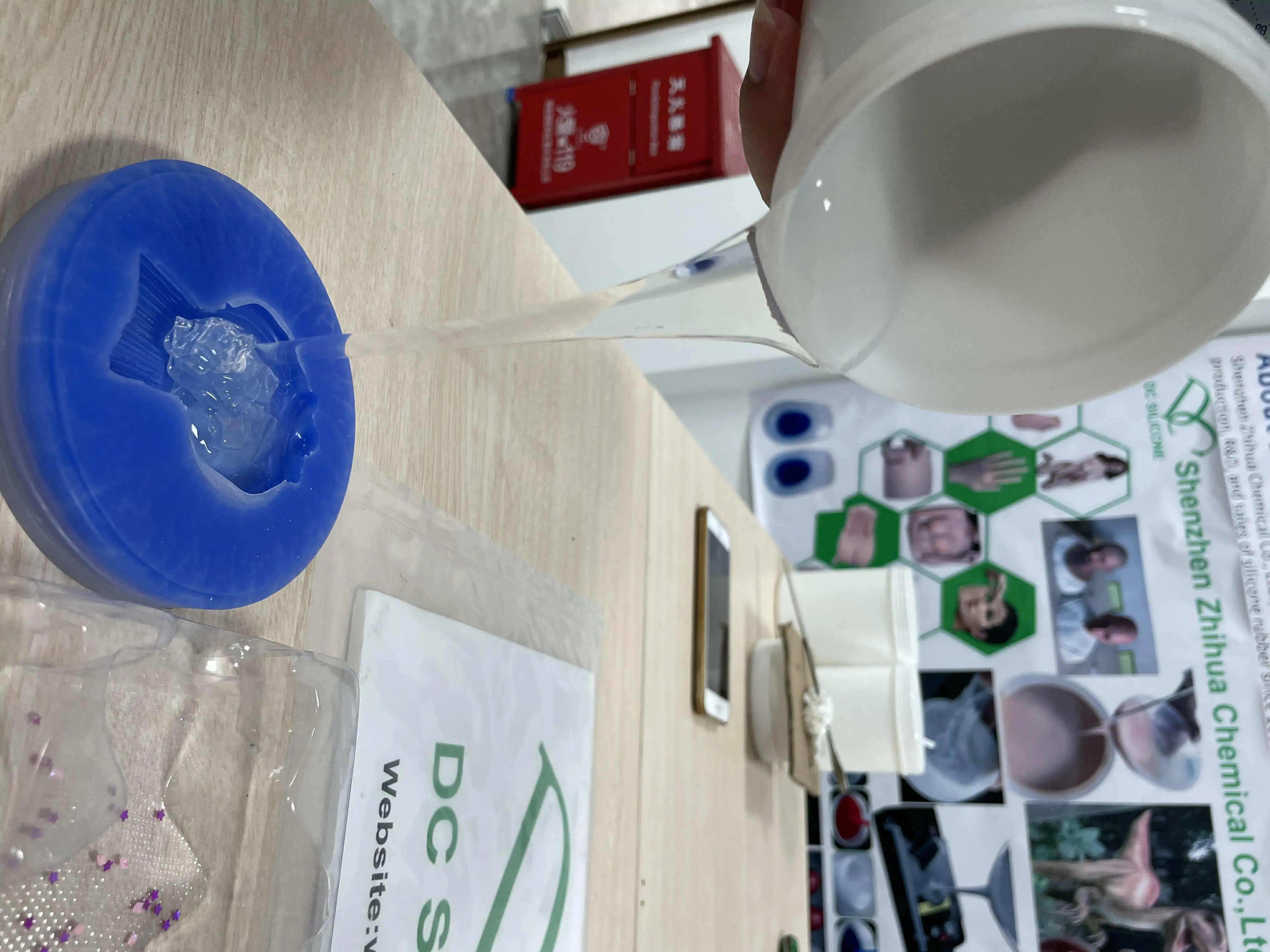 Anti-corrosive RTV2 Platinum Based RTV2 Silicone Rubber For Vacuum Bag