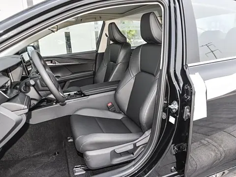 2024 Toyota Camry Гибридный внедорожник Новый 4-дверный 5-местный электромобиль среднего размера в наличии с левым рулевым управлением для взрослых низкая цена
