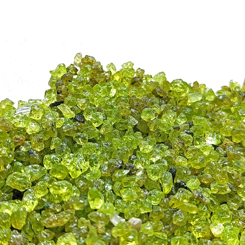 Wholesale natural olivine tumbled stone olivine gravel green peridot gravel for healing