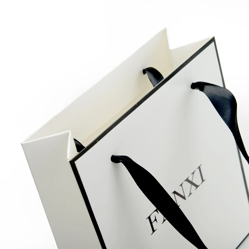 New brand thick  Coated big White Jewelry Packaging Paper Bags Wholesale Manufacturer Packaging & Storage Hot Sale